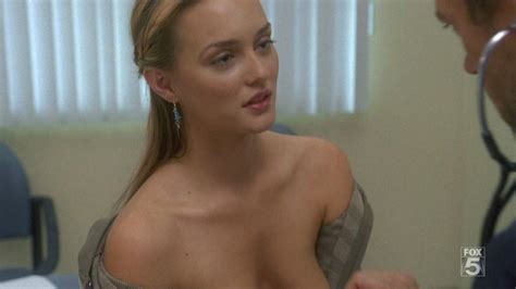 naked leighton meester in house m d