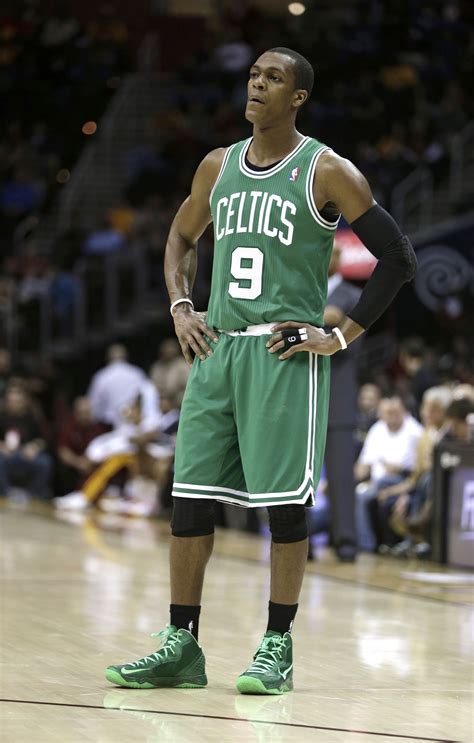 Rajon Rondo Out For The Season With A Torn Acl The Boston Globe
