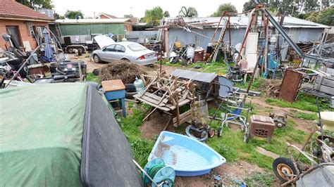 sa property at dudley park labelled a junkyard by