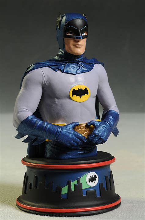 review and photos of 1966 tv batman mini bust from dst