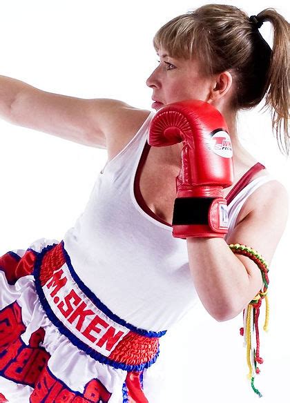 women s muay thai self defence for women