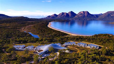 tasmania leads  country  tourism accommodation takings  mercury