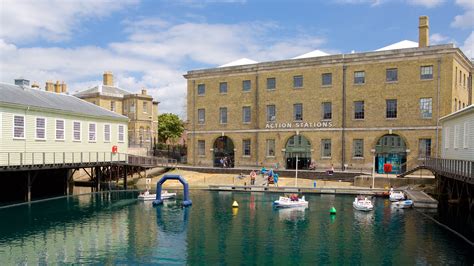 hotels closest  portsmouth historic dockyard  portsmouth