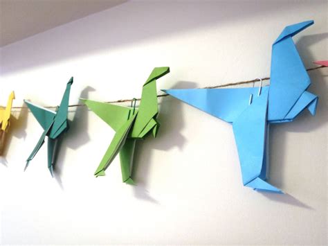 learning   origami dinosaurs