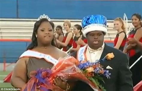 florida couple with down syndrome crowned homecoming queen and king daily mail online