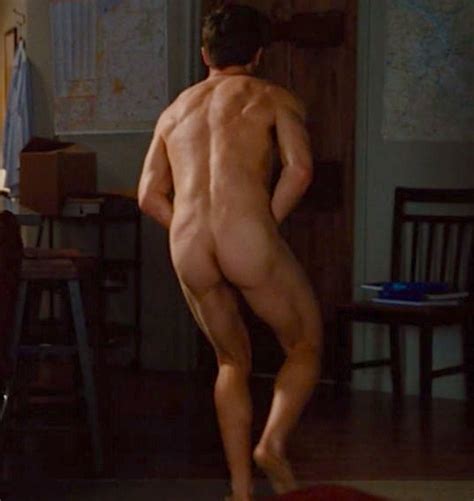 jake gyllenhaal naked from behind alan ilagan