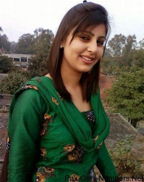 farhana farook pakistani zong lahore beautiful girl mobile number
