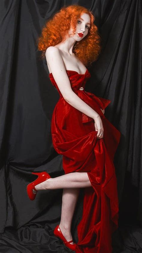 Pin By Ada V Colmenares On Lilith Red Hair Model Red Heads Women