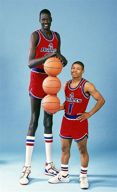 tallest basketball player