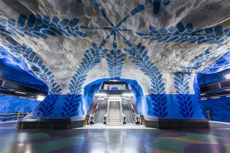 las estaciones de metro más espectaculares de europa mi viaje