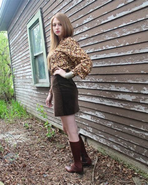vintage velvet mini skirt bark brown retro 80s short high waisted woman s small size 7 rampage