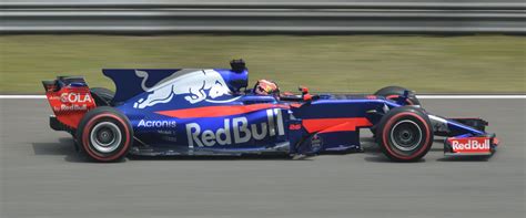 brendon hartleys toro rosso call  exposes  truth  red bulls driver programme