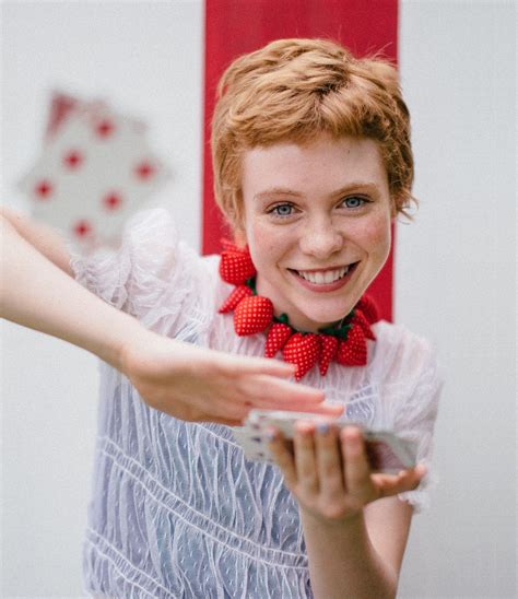 actress sophia lillis beautiful hd wallpapers and latest photos collection hollywoodpicture