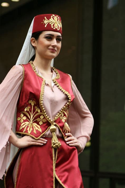 Turkish Traditional Dress In 2019 Turkish Fashion Traditional