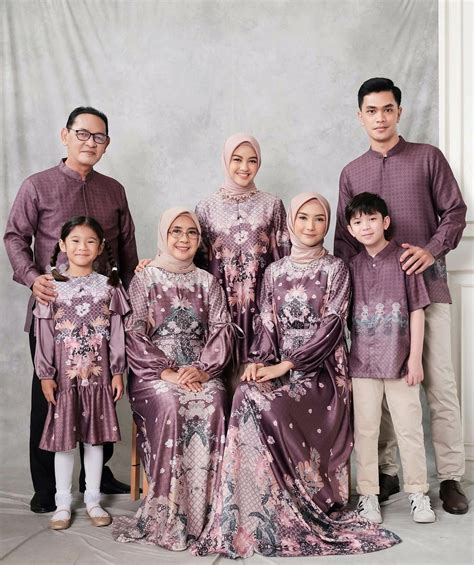 rekomendasi  brand lokal  rilis baju lebaran seragam keluarga