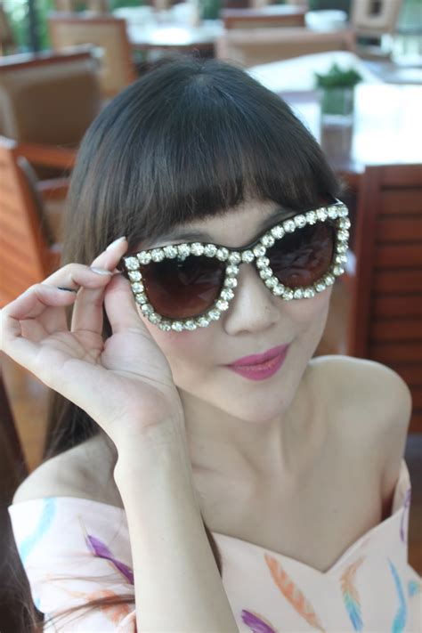 kee hua chee live diamond sunglasses for sexy babes hot shades for