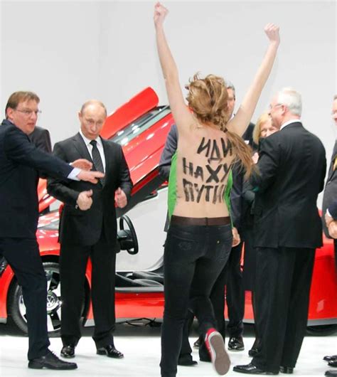 Here S A Picture Of Putin Giving Thumbs Up To A Topless Girl Imgur