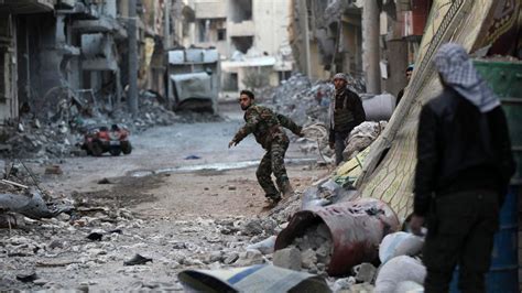 Isis Executes Three Syrian Rebel Officers Al Arabiya English