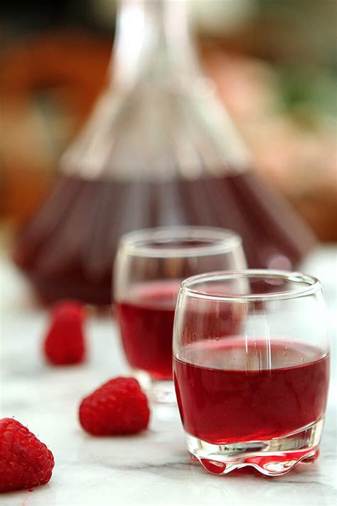 raspberry liqueur recipe vodka raspberry