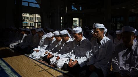 vibrant culture of china s hui muslims the new york times