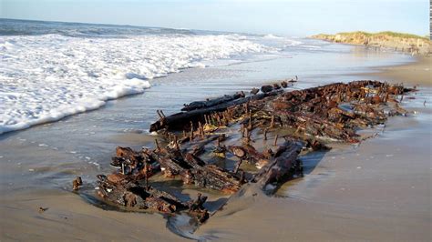 man discovers shipwreck  walking  dog   beach cnn