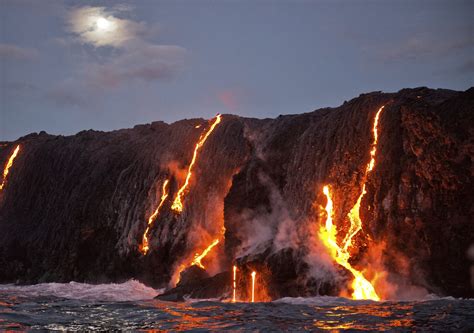 hawaii volcanoes big waves  chapels shareamerica