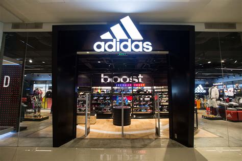 adidas launches  homecourt store kickspotting