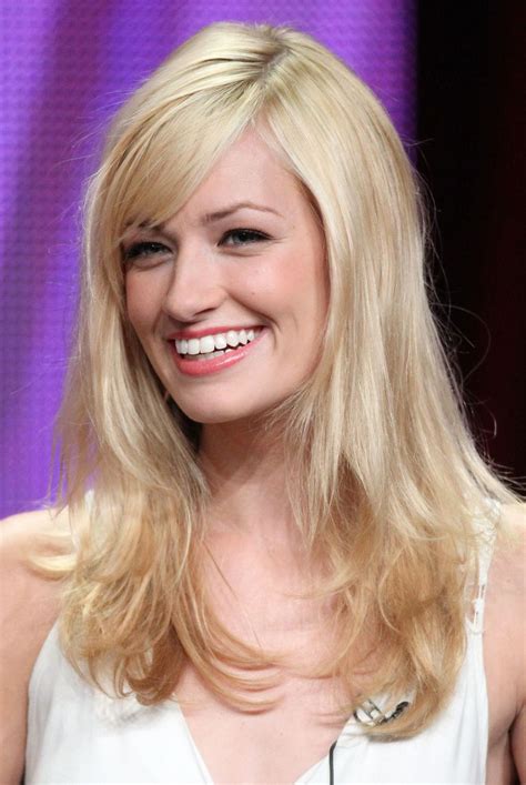 20 Photos Of Hairstyles With Gorgeous Side Swept Bangs
