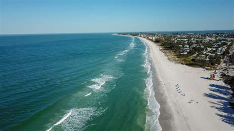 beach towns  florida  visit   vacation  family vacation guide