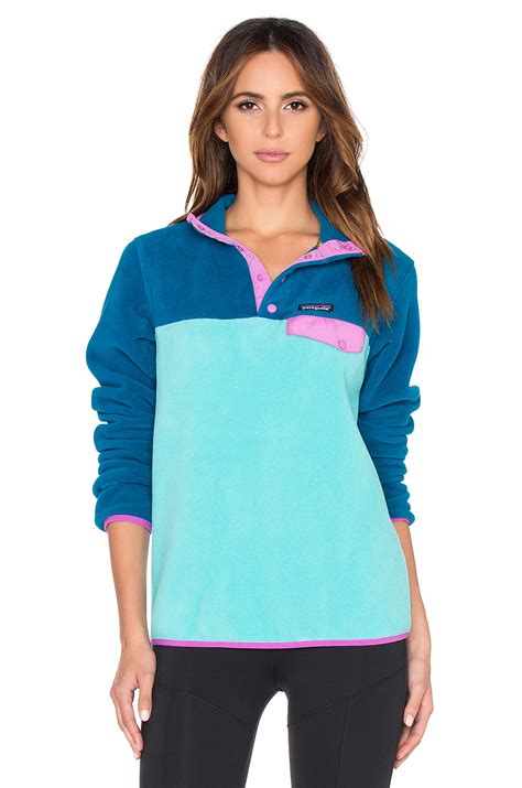patagonia synchilla snap  pullover laughing waters print filter blue wwwinternetsocietytg
