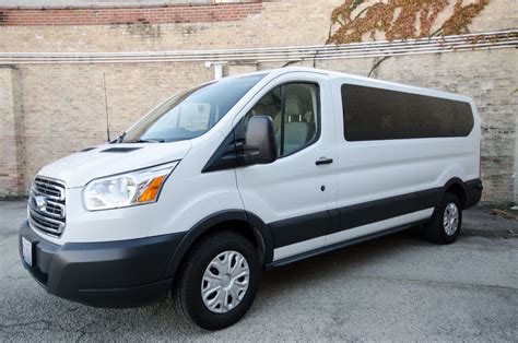 maintained  passenger van rentals  chicago il