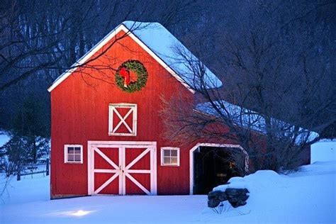 images  barn christmas  pinterest stables snow  happy holidays