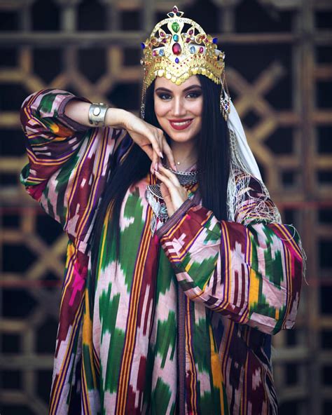 uzbek girl Узбекистан muslim wedding dresses eid dresses iranian