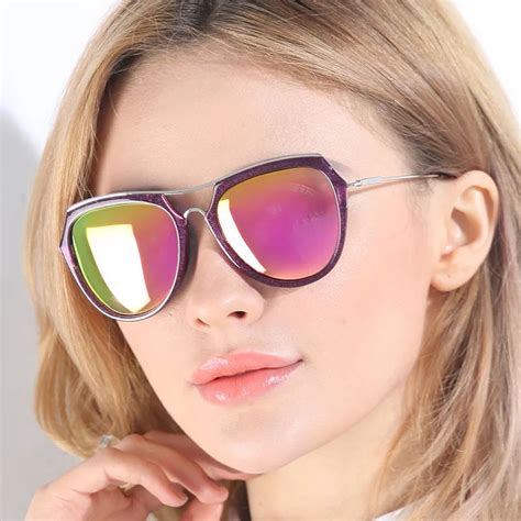New Fashion Women Polarized Sunglasses Sex Ladies Glasses Polarized