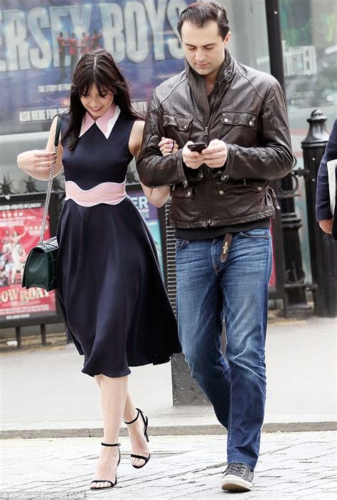 daisy lowe spotted with darius campbell days after splitting from thomas cohen daily mail online