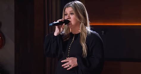 Kelly Clarkson’s Cover Of Faith Hill’s ‘breathe’ Will Give You Chills