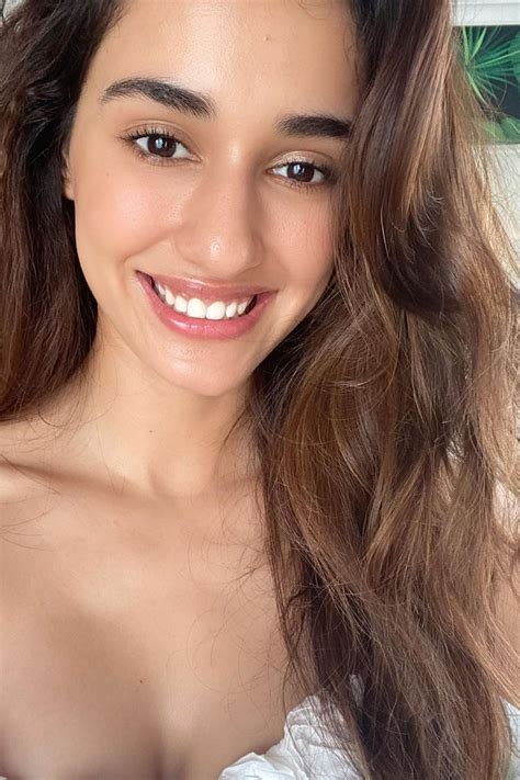 10 Beauty And Wellness Tricks You Can Learn From Disha Patanis