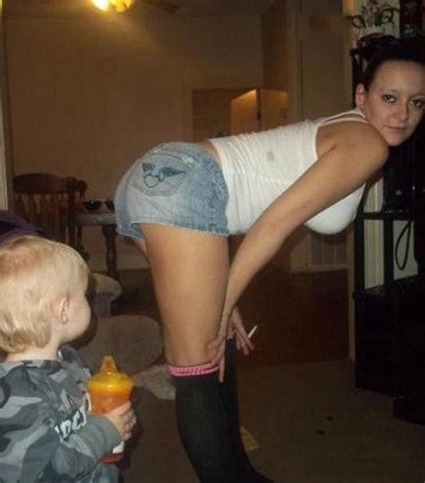 21 Worst Mom Selfies Of All Time Page 4 The Hollywood