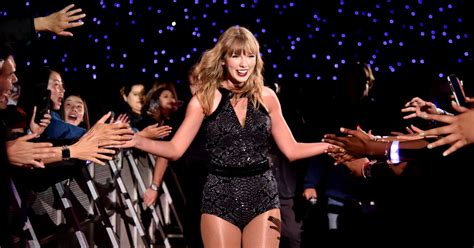 Taylor Swift Scanned Audience Using Facial Recognition Tech
