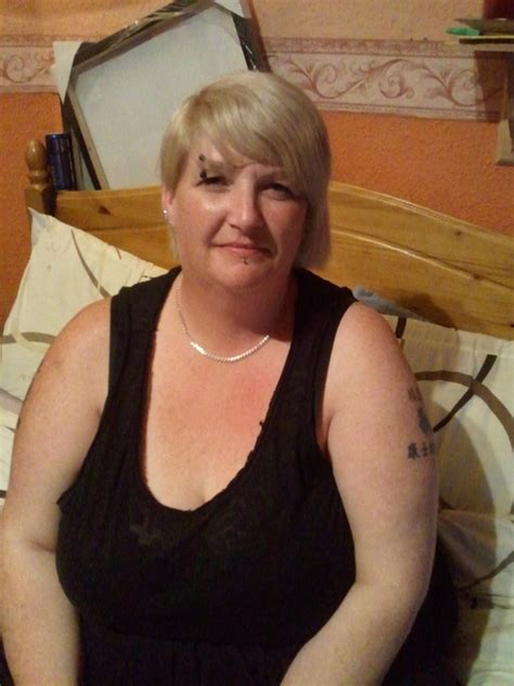 Bbw Jules 45 From Bristol Is A Local Granny Looking For