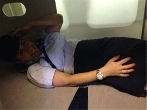 secret revealed the secret chambers where pilot and cabin crew rest and sleep photos