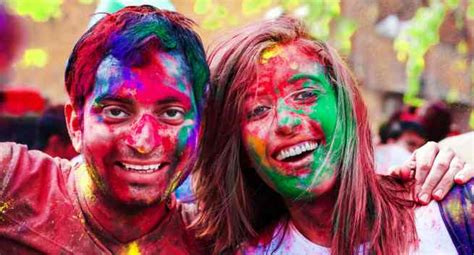 10 reasons why holi is bad for your skin and health