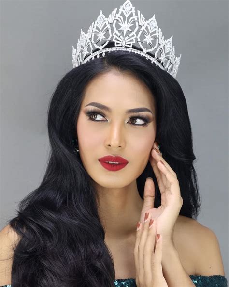 Thailand Transvestite Beauty Pageant – Telegraph