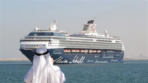 variety  cruise lines home porting  dubai boosts cruise passenger