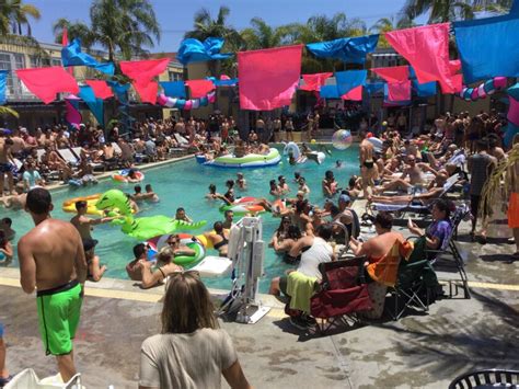 splash down san diego s hottest pool parties pacific san diego