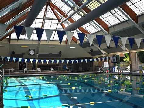 recreation center  lynnwood  open  swimming lynnwood times