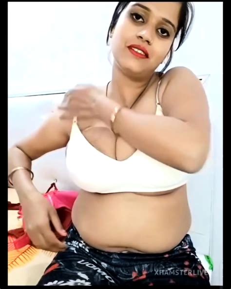Hum Tum Bhabhi Strip Chat Model Nude Big Boobs Showing Hum Tum Bhabhi