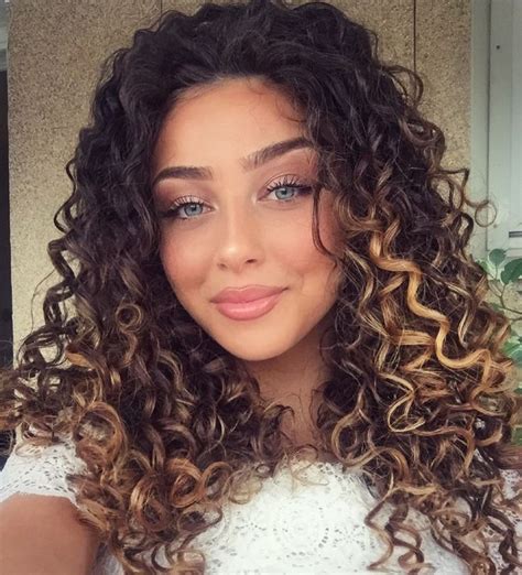 Palm Sunday 🌿 Beautiful Curly Hair Hair Styles