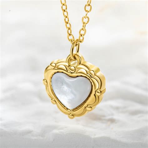 mother  pearl heart necklace vintage heart necklace pearl necklace