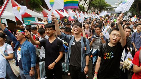 Taiwan To Become First Asian Nation To Legalize Gay Marriage Vice News